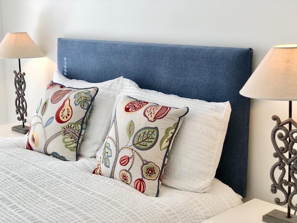 Westlake Apartments Peterborough Ngoại thất bức ảnh