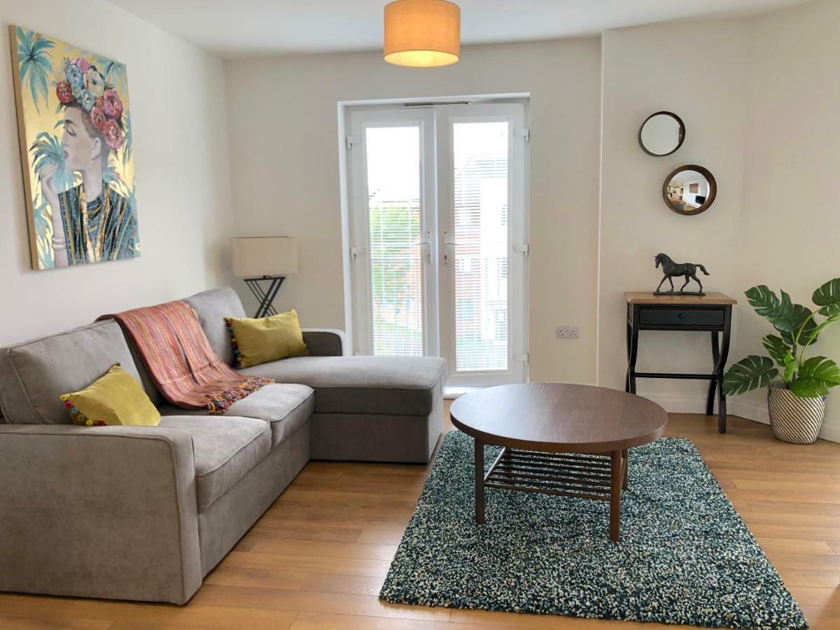 Westlake Apartments Peterborough Ngoại thất bức ảnh